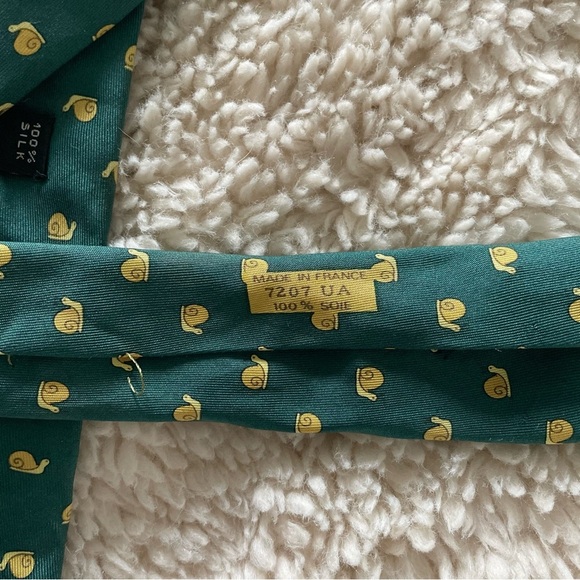 Hermes 100% Silk Tie 7207 UA Snails Green France Designer Luxury Wedding Career - Picture 3 of 5
